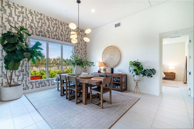 460 Palladium Boulevard, Palm Springs, CA 92262