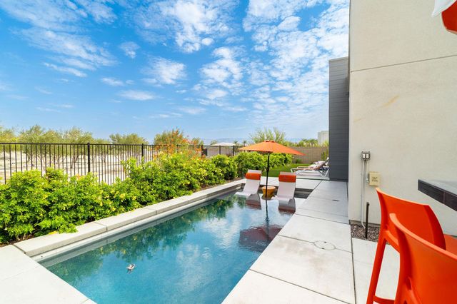 460 Palladium Boulevard, Palm Springs, CA 92262