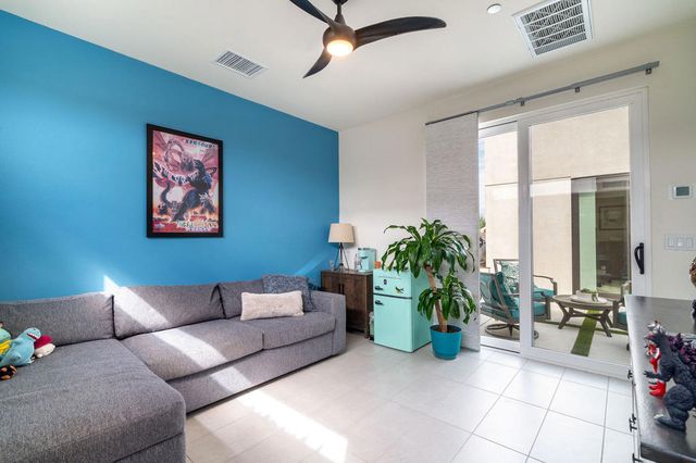 460 Palladium Boulevard, Palm Springs, CA 92262