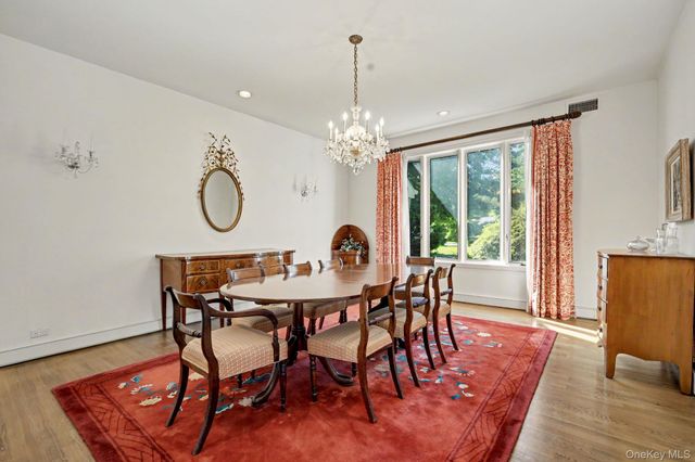 3 Pondview W, Purchase, NY 10577