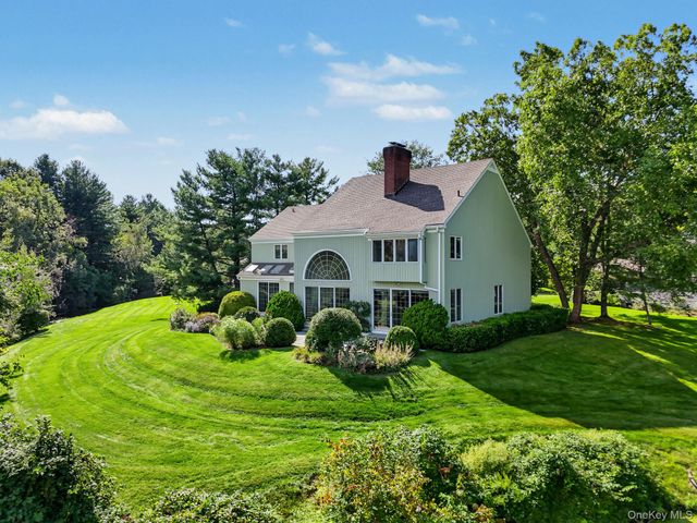 3 Pondview W, Purchase, NY 10577