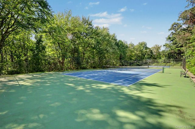 3 Pondview W, Purchase, NY 10577