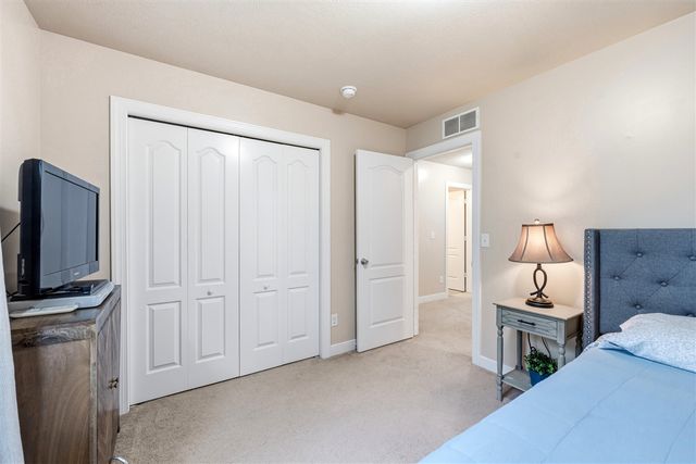 5680 Attleberry Avenue, Kalamazoo, MI 49009
