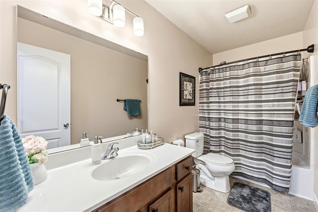 5680 Attleberry Avenue, Kalamazoo, MI 49009