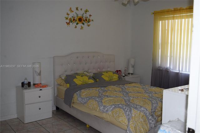 1335 W 68th Street 106, Hialeah, FL 33014