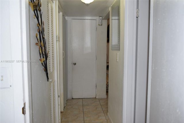 1335 W 68th Street 106, Hialeah, FL 33014