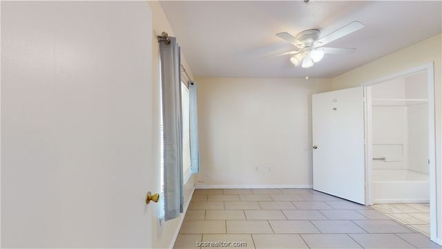 529 Southwest Parkway 102 Room C, College Station, TX 77840