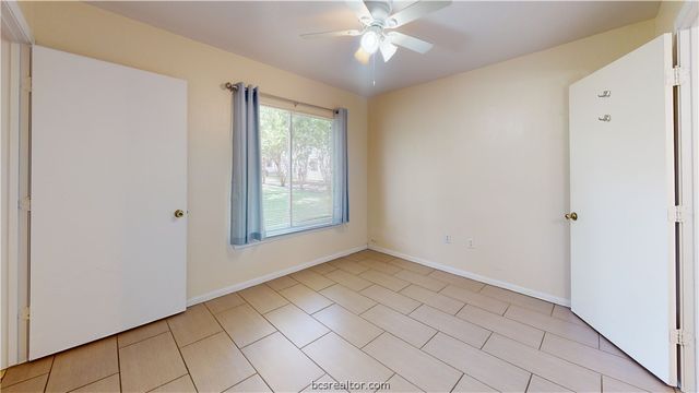 529 Southwest Parkway 102 Room C, College Station, TX 77840