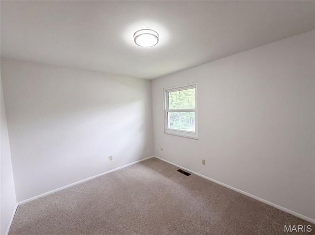 1621 Christy Drive, St Charles, MO 63303