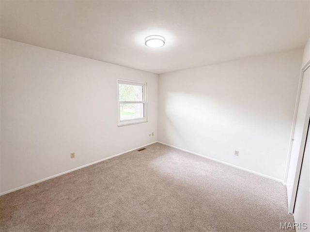 1621 Christy Drive, St Charles, MO 63303
