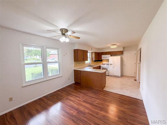 1621 Christy Drive, St Charles, MO 63303