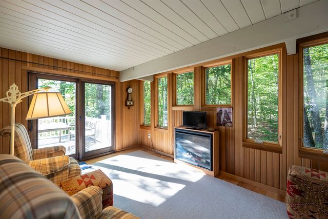 1877 Willard Road, Hartford, VT 05059