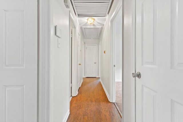 1492 Tanglewood NW Way, Conyers, GA 30012