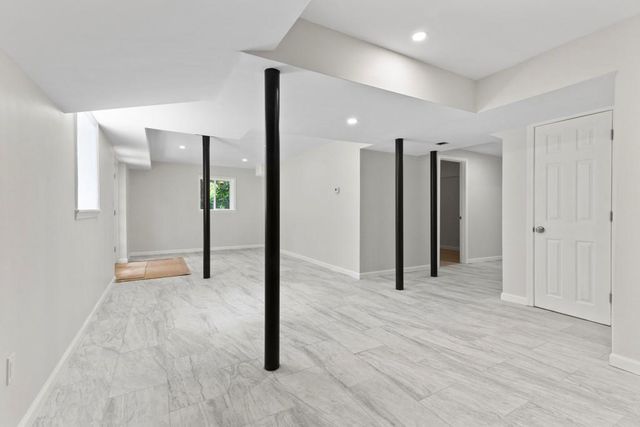 1492 Tanglewood NW Way, Conyers, GA 30012