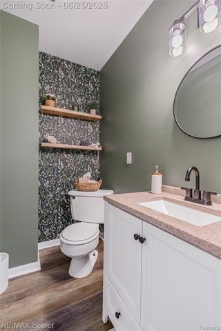 13031 Lockmoor Drive, Grand Blanc, MI 48439
