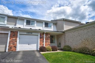 13031 Lockmoor Drive, Grand Blanc, MI 48439