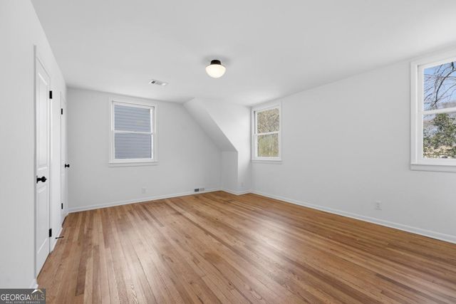 2413 Charleston Oaks Lane, Decatur, GA 30030