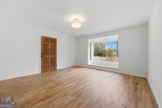 2413 Charleston Oaks Lane, Decatur, GA 30030