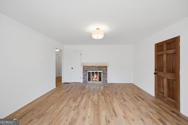 2413 Charleston Oaks Lane, Decatur, GA 30030