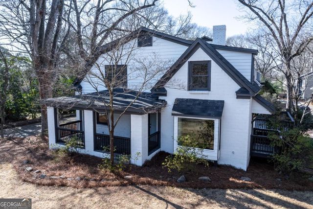 2413 Charleston Oaks Lane, Decatur, GA 30030