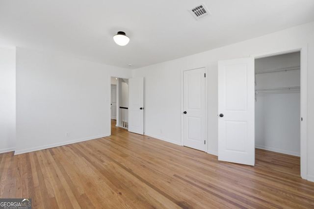 2413 Charleston Oaks Lane, Decatur, GA 30030