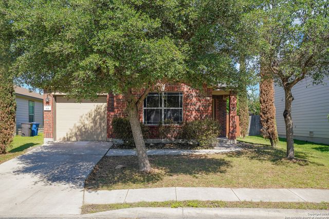 631 Sanderling, San Antonio, TX 78245