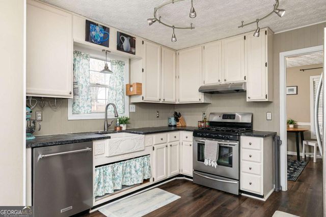 3998 Verbena Drive NW, Kennesaw, GA 30144