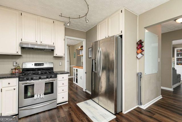 3998 Verbena Drive NW, Kennesaw, GA 30144