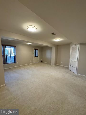 14342 PAPILION WAY, Centreville, VA 20121