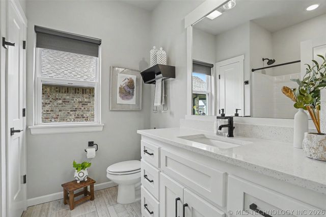 13838 S 21st Street E, Bixby, OK 74008