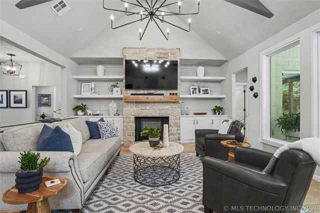 13838 S 21st Street E, Bixby, OK 74008