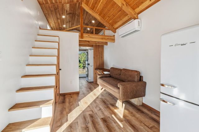 15 Braemoor Drive, Santa Cruz, CA 95060