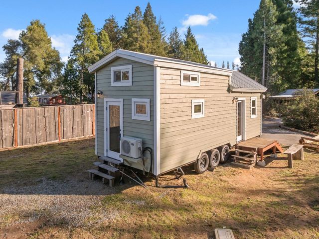 15 Braemoor Drive, Santa Cruz, CA 95060