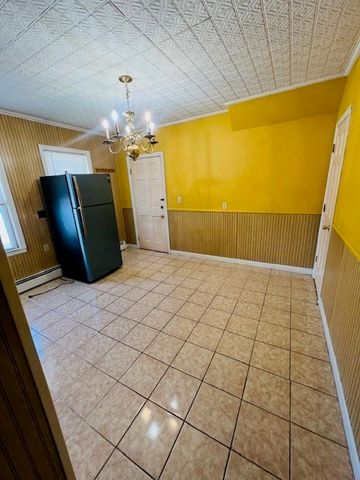 316 Sutton Street 2, North Andover, MA 01845