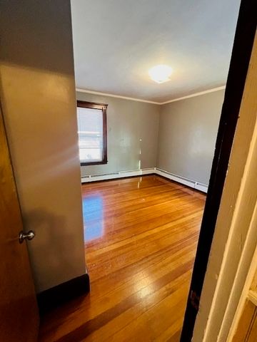 316 Sutton Street 2, North Andover, MA 01845