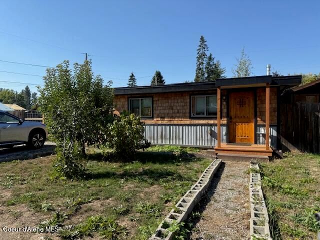 907 Ruth Ave, Sandpoint, ID 83864