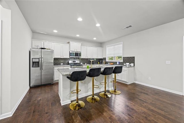 3980 Deer Run Drive, Cumming, GA 30028