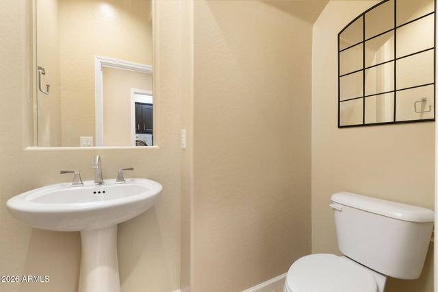 18650 N THOMPSON PEAK Parkway 1006, Scottsdale, AZ 85255
