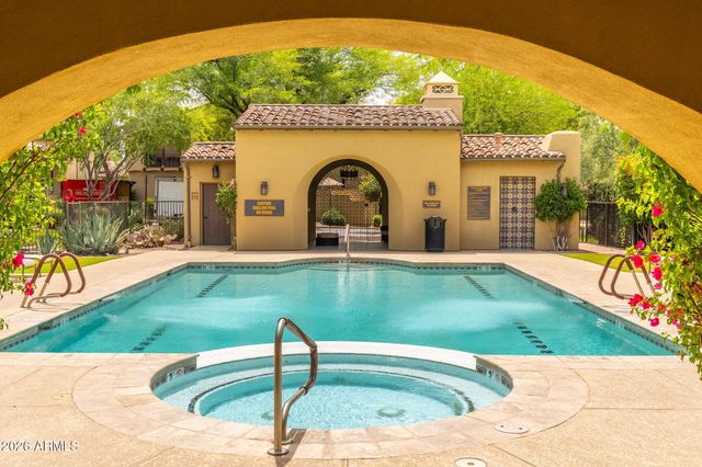 18650 N THOMPSON PEAK Parkway 1006, Scottsdale, AZ 85255