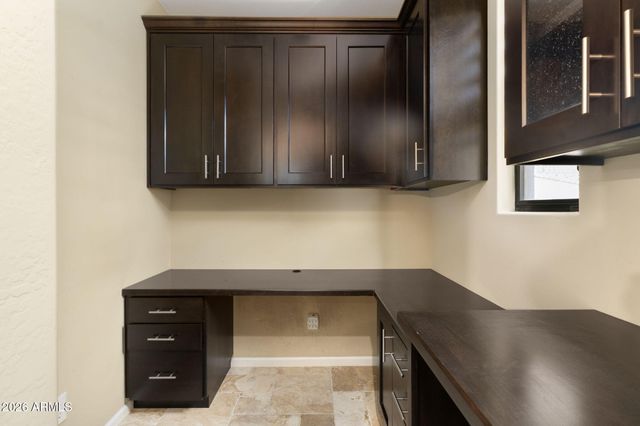 18650 N THOMPSON PEAK Parkway 1006, Scottsdale, AZ 85255