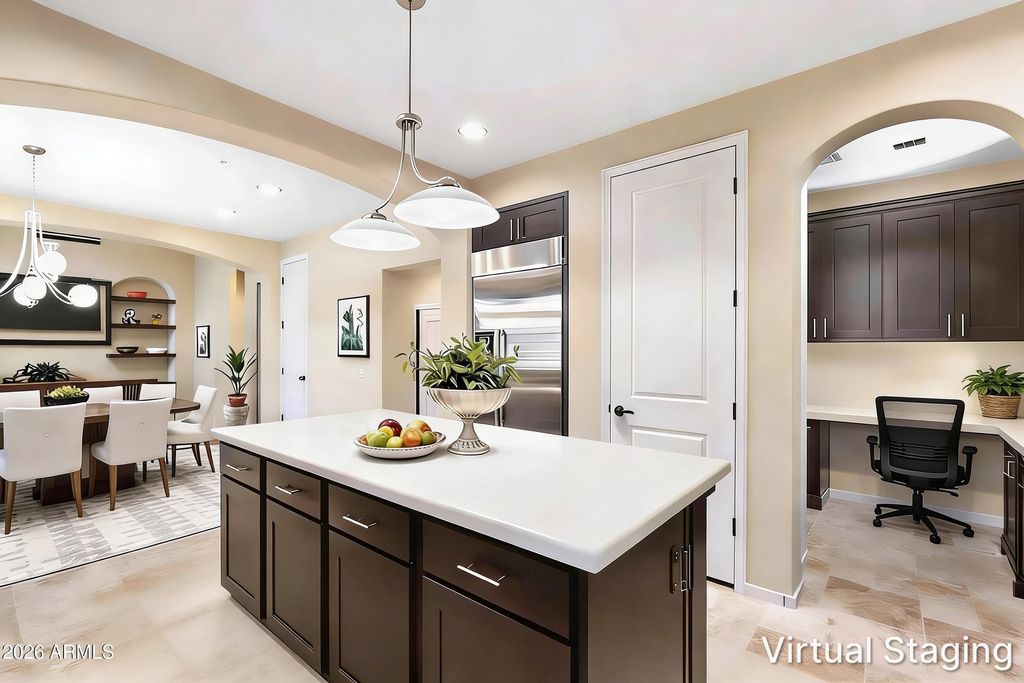 Image 2 of property listing at 18650 N THOMPSON PEAK Parkway 1006, Scottsdale, AZ 85255