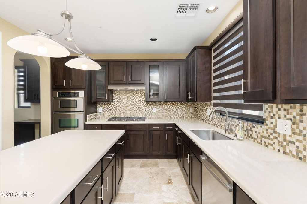 Image 3 of property listing at 18650 N THOMPSON PEAK Parkway 1006, Scottsdale, AZ 85255