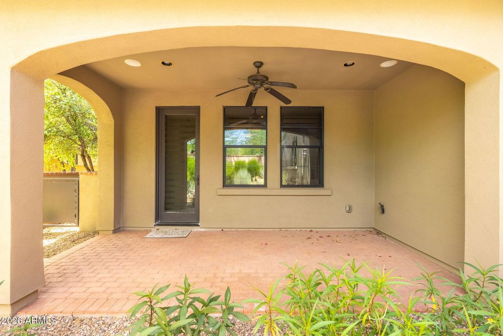 Image 46 of property listing at 18650 N THOMPSON PEAK Parkway 1006, Scottsdale, AZ 85255