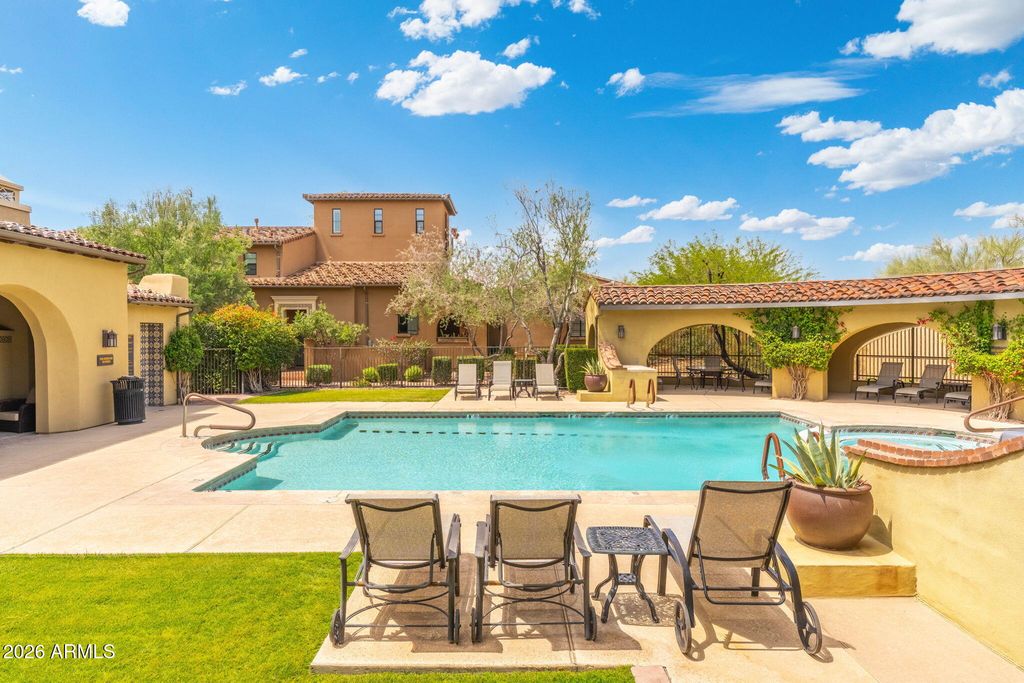 Image 53 of property listing at 18650 N THOMPSON PEAK Parkway 1006, Scottsdale, AZ 85255