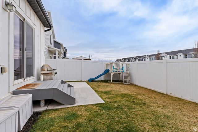 3785 W COLD POND AVE, Lehi, UT 84048