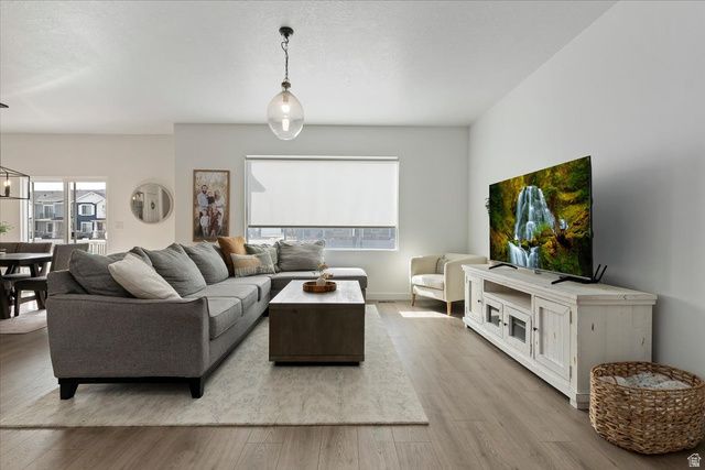 3785 W COLD POND AVE, Lehi, UT 84048