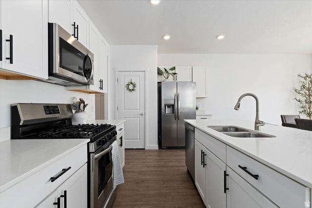 3785 W COLD POND AVE, Lehi, UT 84048