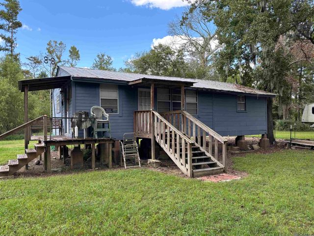 13548 Almas Rd, Maurepas, LA 70449
