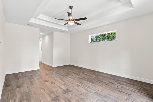 13063 Raymond Drive, Loxahatchee Groves, FL 33470