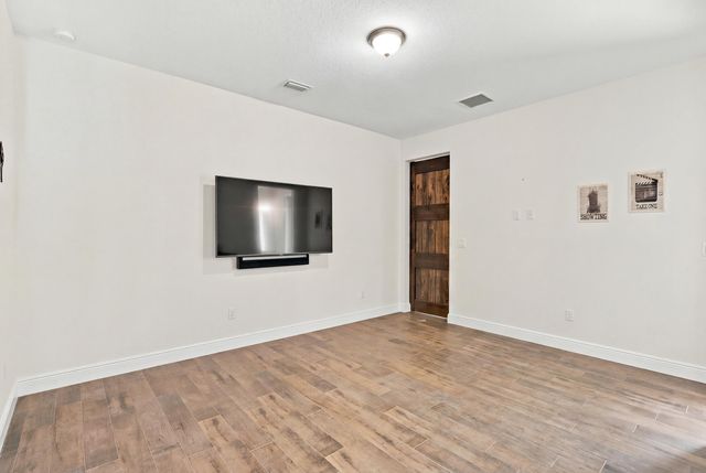 13063 Raymond Drive, Loxahatchee Groves, FL 33470